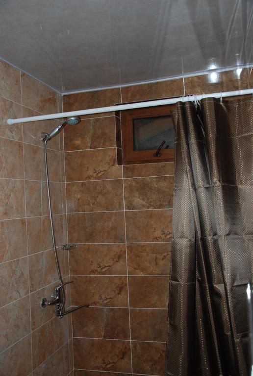 Keti Pilpani Guesthouse Mestia Eksteriør bilde